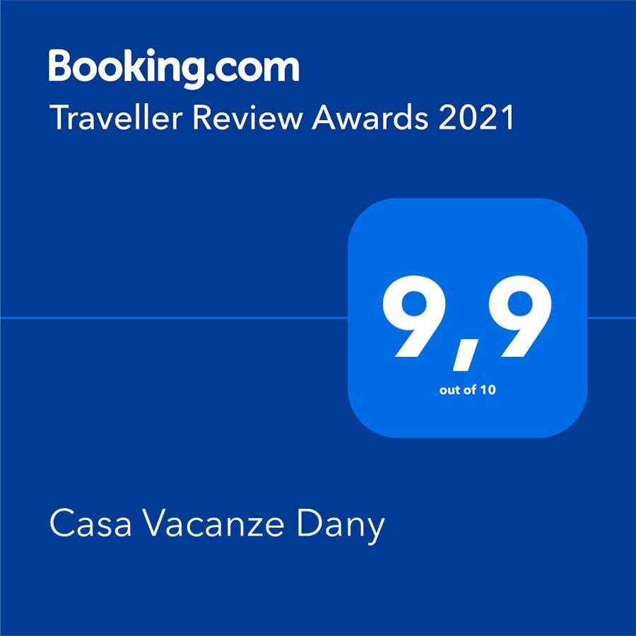 Casa Vacanze Dany Taranto Eksteriør billede